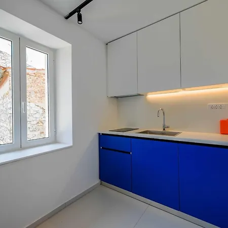 Smart And Cozy Downtown Nooks - Apartman *