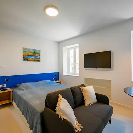 Apartman Smart And Cozy Downtown Nooks - *