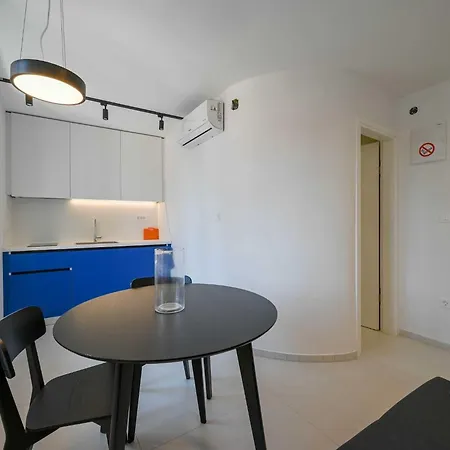 Smart And Cozy Downtown Nooks - Rovinj